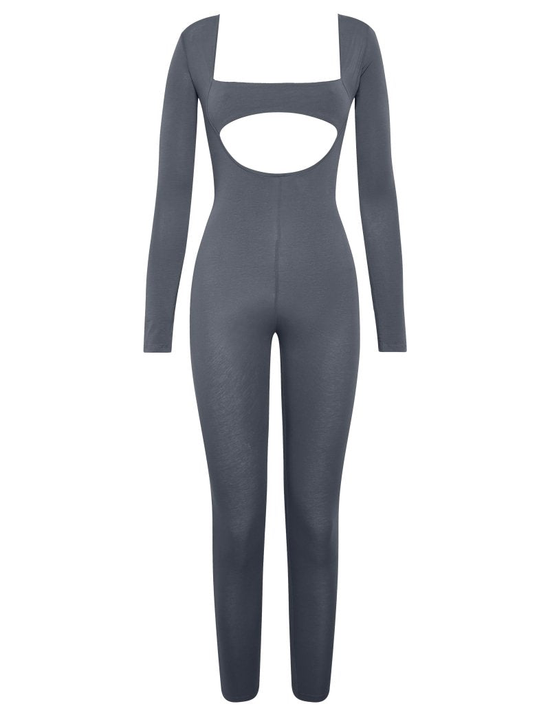 volcano-jumpsuit-728546.jpg